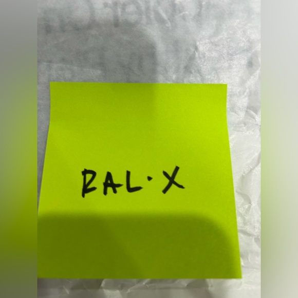 Vuori Women's XL Tempo Sports Bra Black NWT Active Strap Detail Stretch Fabric - Picture 6 of 8